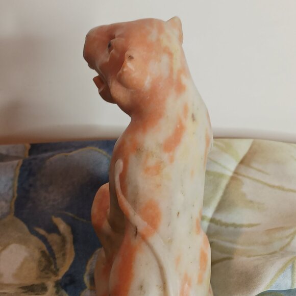 Red and White Jade Asian Tiger Sculpture - Picture 7 of 13